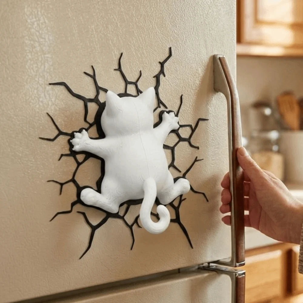 Crack Cat Optical Illusion Magnet