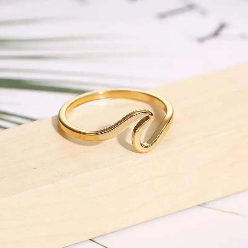 Ocean Wave Surf Ring