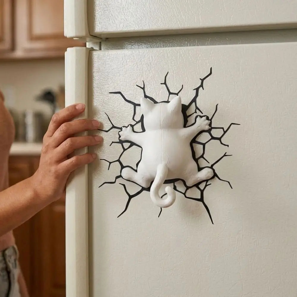 Crack Cat Optical Illusion Magnet