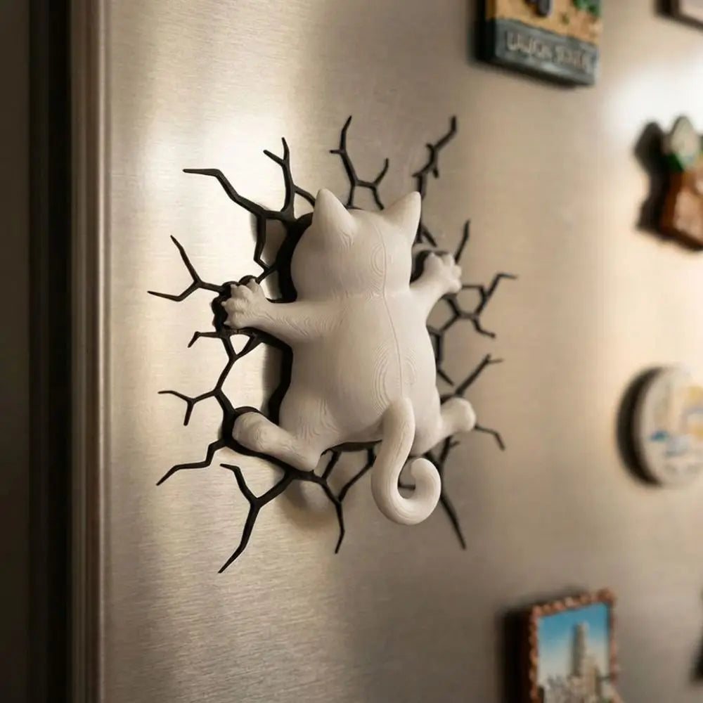 Crack Cat Optical Illusion Magnet
